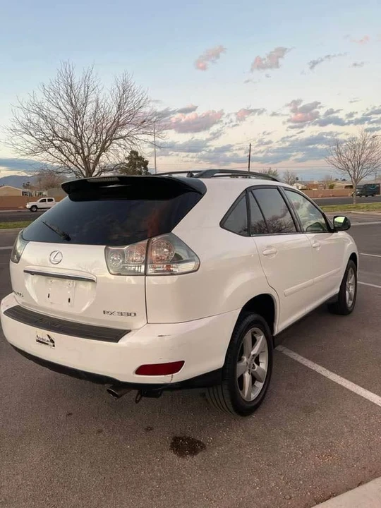 2004 Lexus RX 2nd Gen - Image 8 of 17