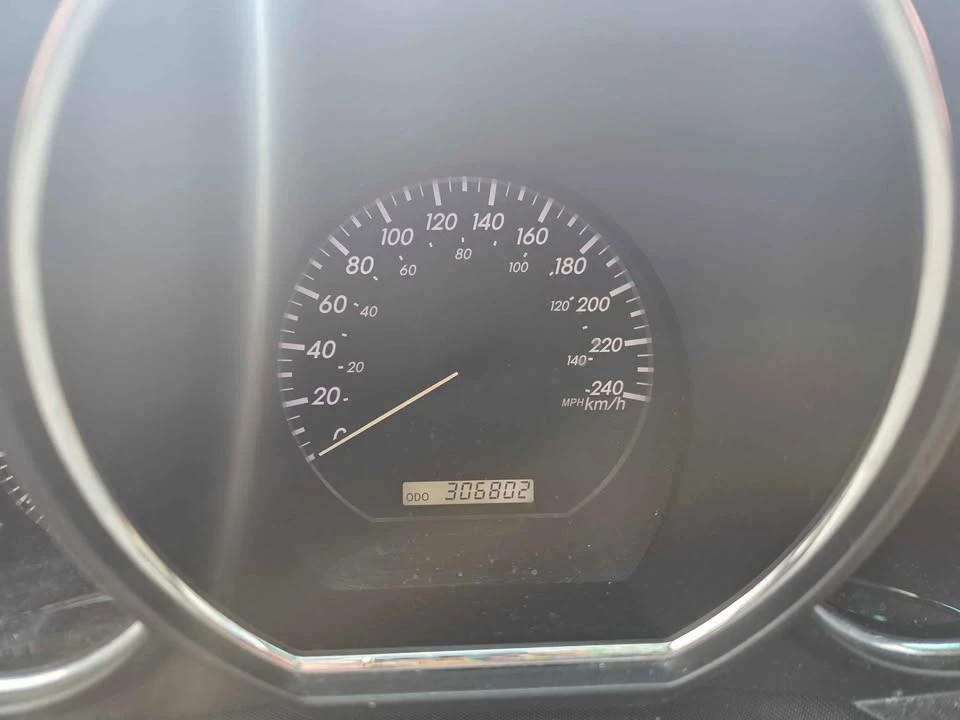 2004 Lexus RX 2nd Gen - Image 8 of 8