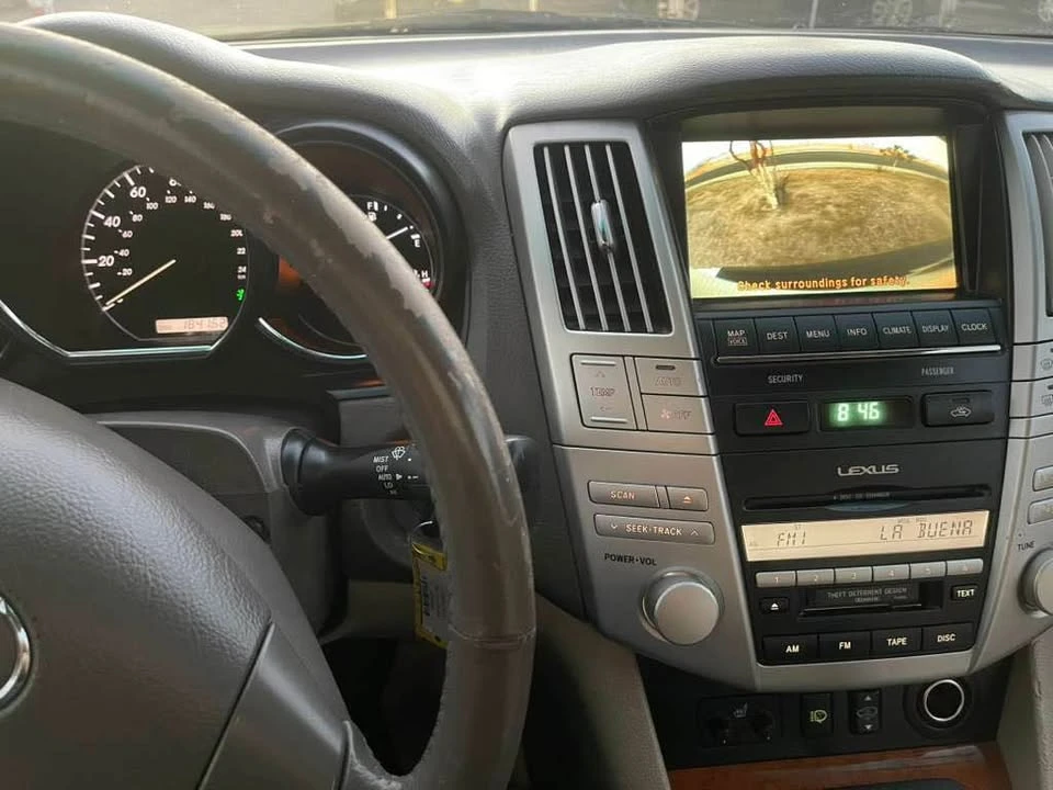 2004 Lexus RX 2nd Gen - Image 15 of 17