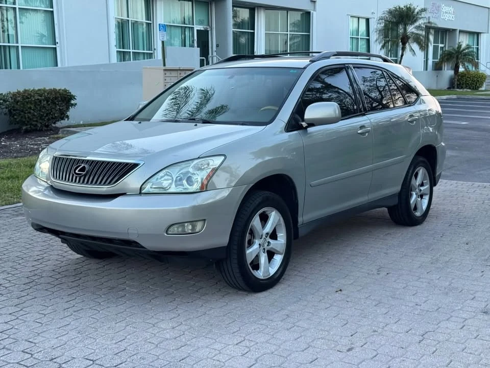 2004 Lexus RX 2nd Gen - Image 4 of 20