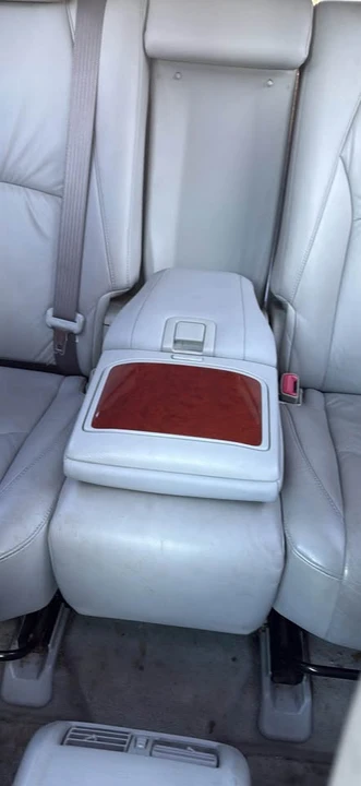 2004 Lexus RX 2nd Gen - Image 10 of 12