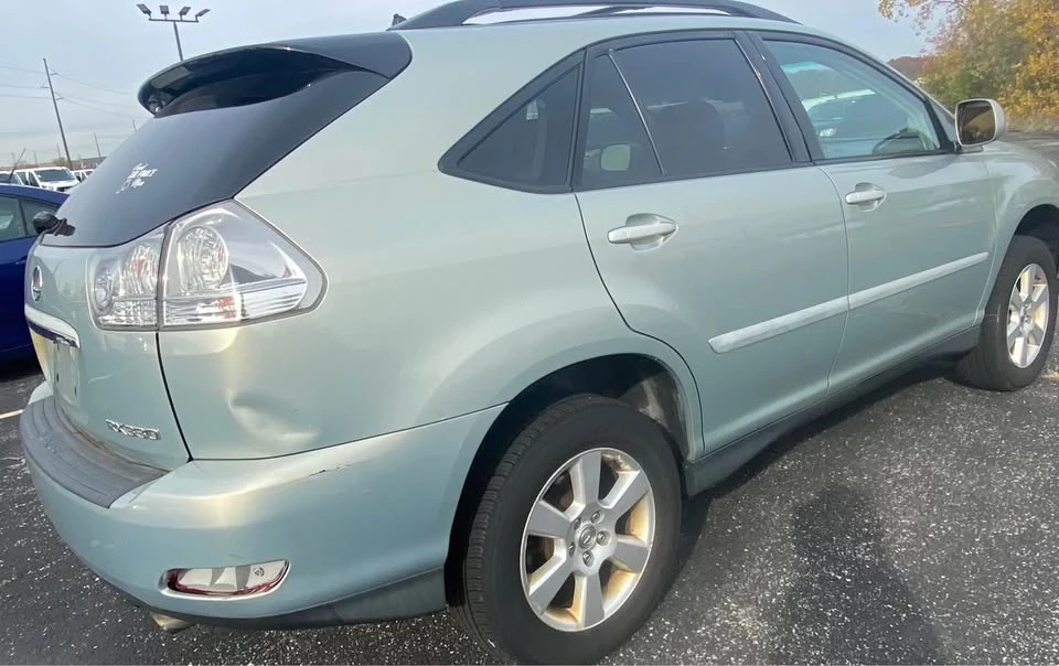2004 Lexus RX 2nd Gen - Image 12 of 19