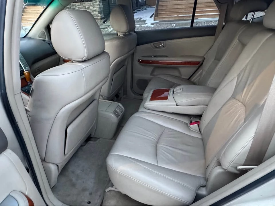 2004 Lexus RX 2nd Gen - Image 8 of 11