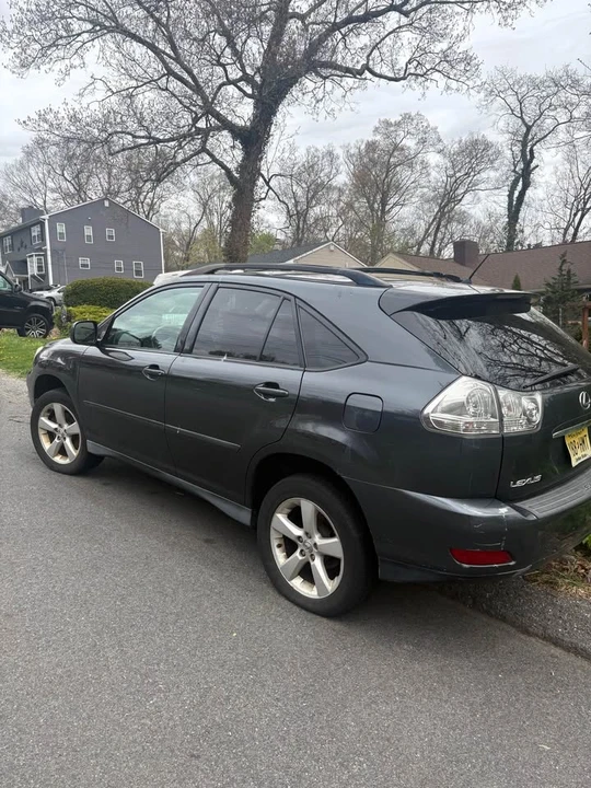 2004 Lexus RX 2nd Gen - Image 4 of 5