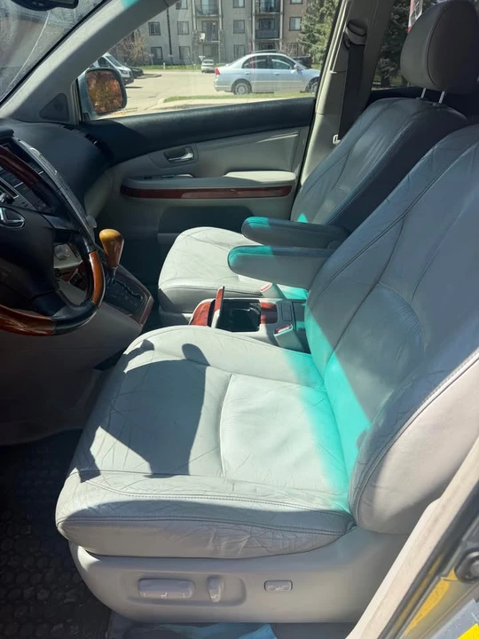 2004 Lexus RX 2nd Gen - Image 7 of 7