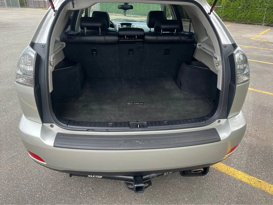 2004 Lexus RX 2nd Gen - Image 7 of 8