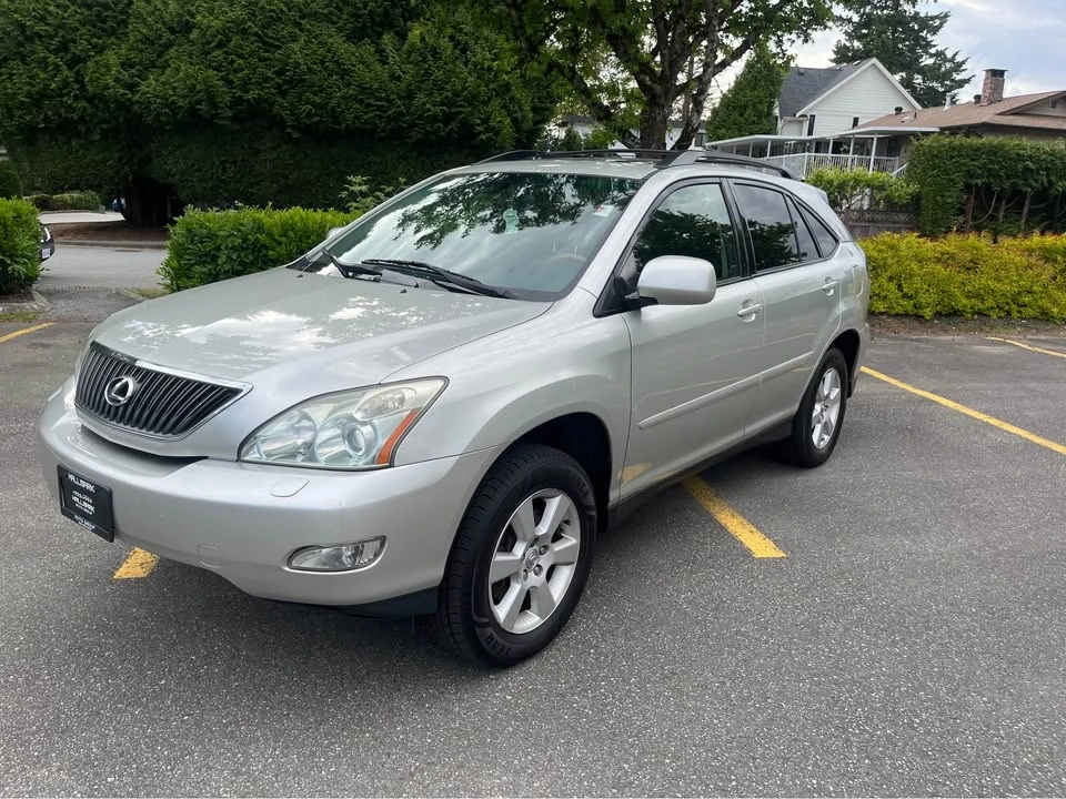 2004 Lexus RX 2nd Gen - Image 3 of 8