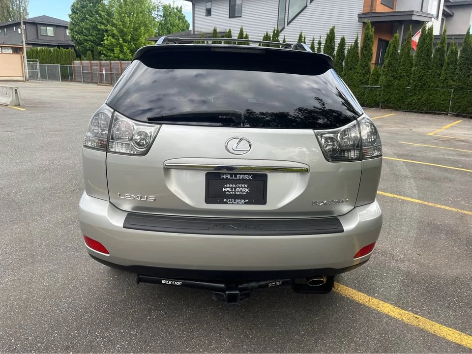 2004 Lexus RX 2nd Gen - Image 2 of 8
