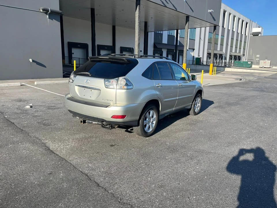 2004 Lexus RX 2nd Gen - Image 3 of 16