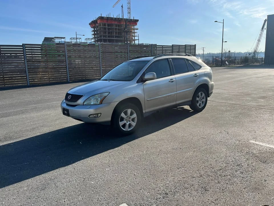 2004 Lexus RX 2nd Gen - Image 7 of 16