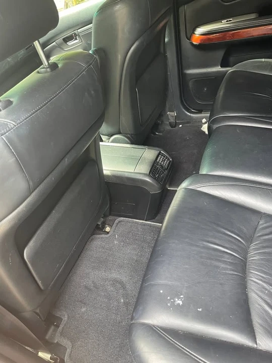 2004 Lexus RX 2nd Gen - Image 7 of 15