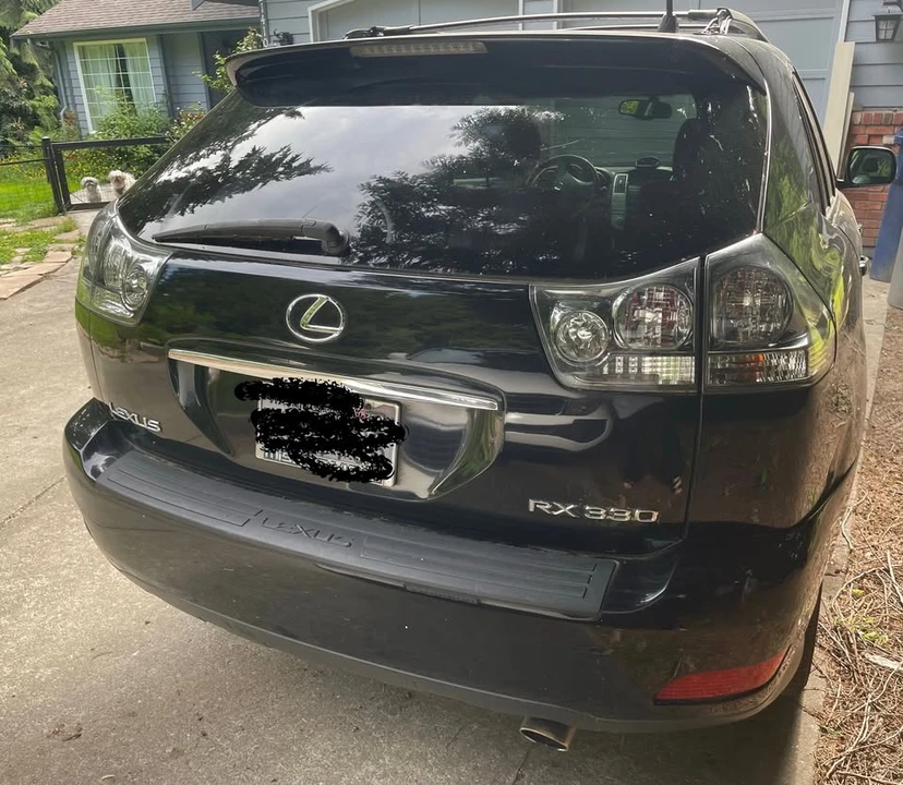 2004 Lexus RX 2nd Gen - Image 10 of 15