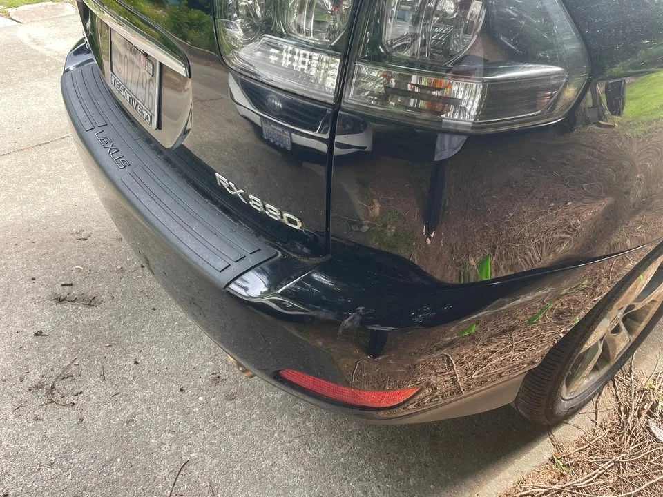2004 Lexus RX 2nd Gen - Image 11 of 15