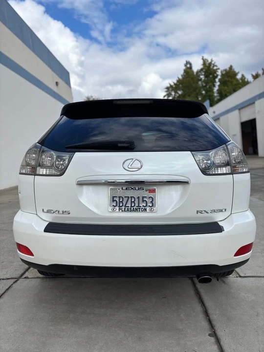 2004 Lexus RX 2nd Gen - Image 6 of 12