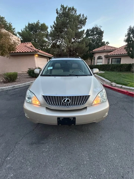 2004 Lexus RX 2nd Gen - Image 2 of 12