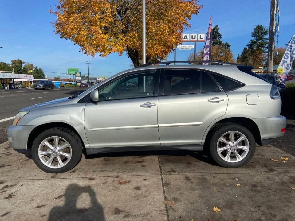 2004 Lexus RX 2nd Gen - Image 2 of 18