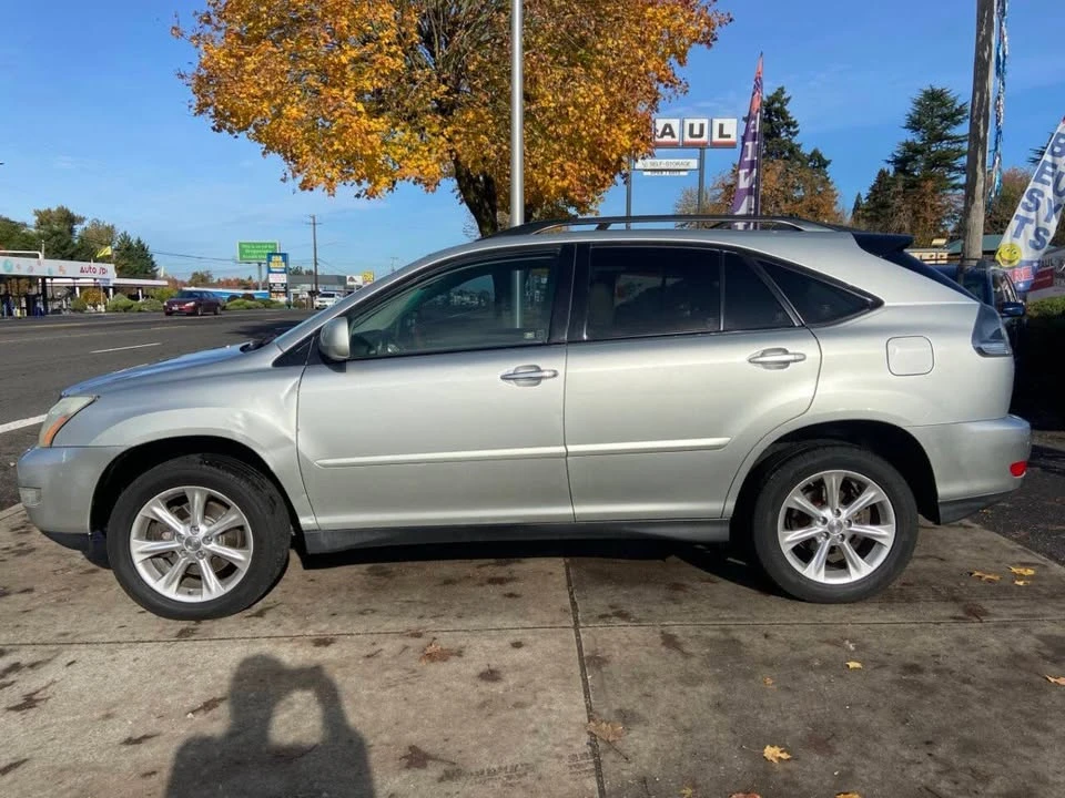 2004 Lexus RX 2nd Gen - Image 3 of 18