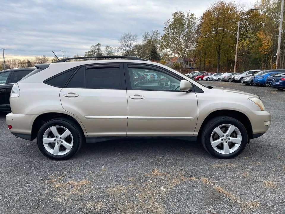 2004 Lexus RX 2nd Gen - Image 7 of 17