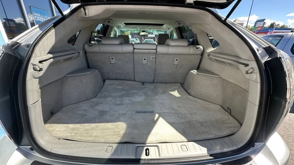 2004 Lexus RX 2nd Gen - Image 10 of 14