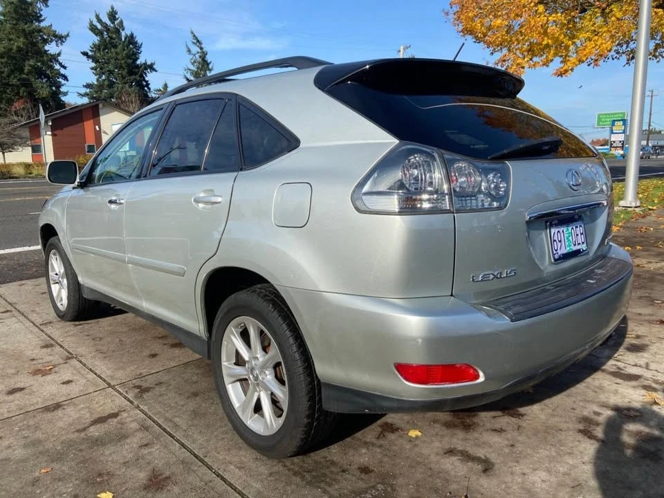2004 Lexus RX 2nd Gen - Image 4 of 18