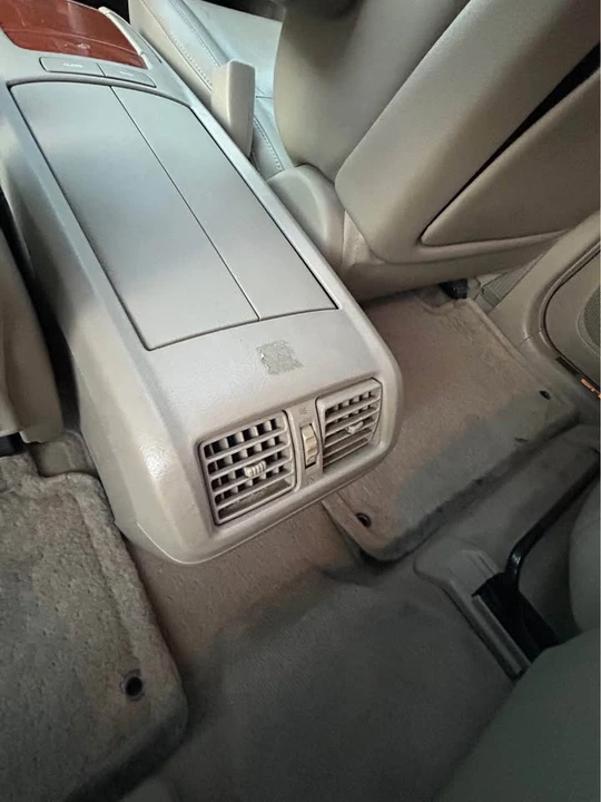 2004 Lexus RX 2nd Gen - Image 10 of 12
