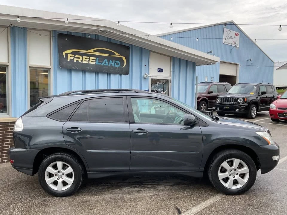 2004 Lexus RX 2nd Gen - Image 10 of 19