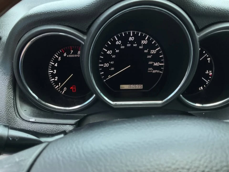 2004 Lexus RX 2nd Gen - Image 16 of 19