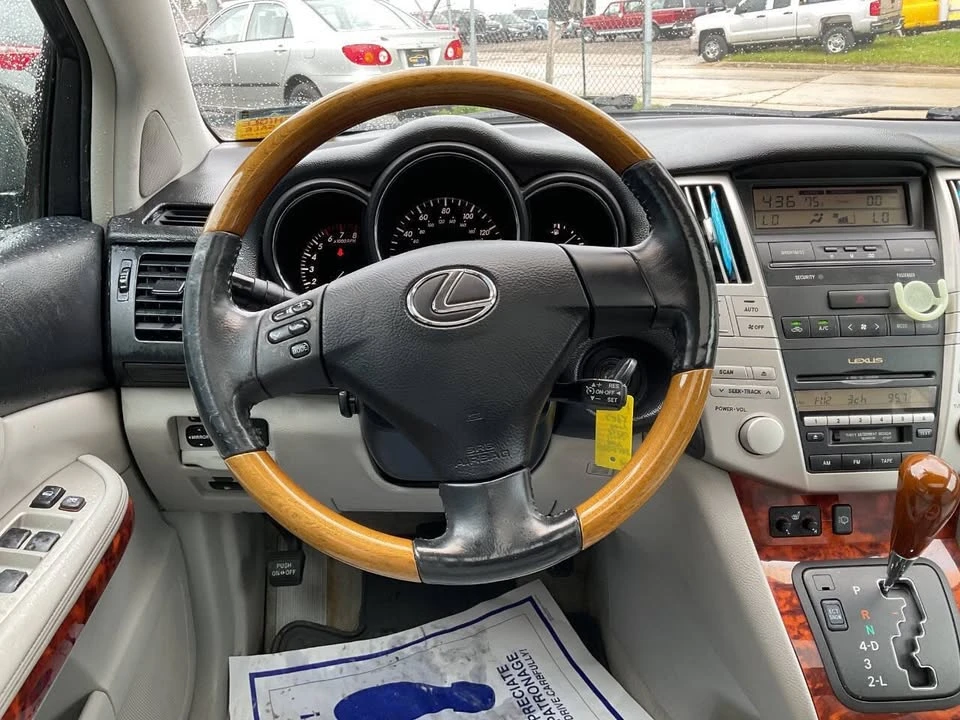 2004 Lexus RX 2nd Gen - Image 19 of 19
