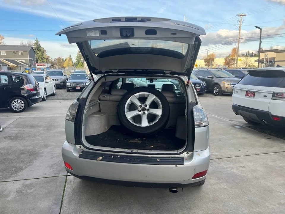 2004 Lexus RX 2nd Gen - Image 13 of 15