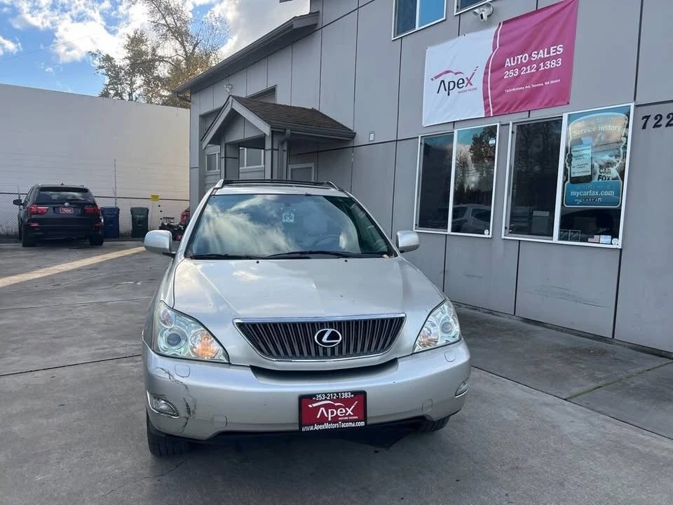 2004 Lexus RX 2nd Gen - Image 3 of 15