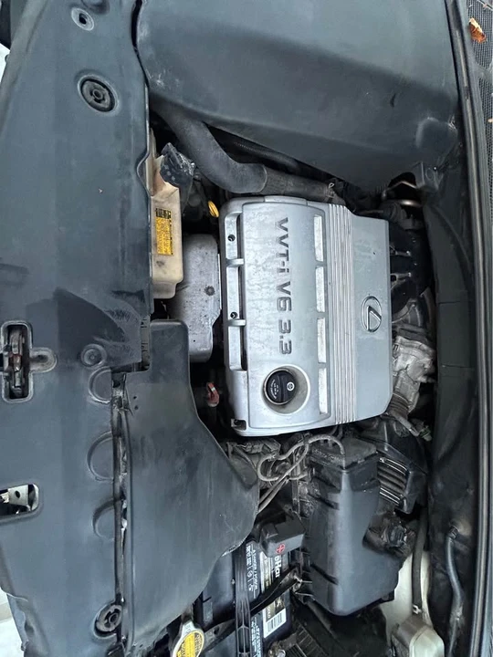 2004 Lexus RX 2nd Gen - Image 12 of 12