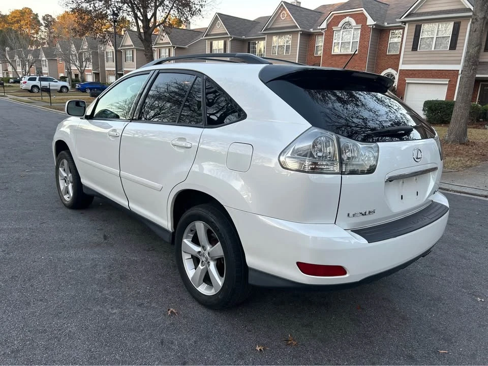 2004 Lexus RX 2nd Gen - Image 3 of 12