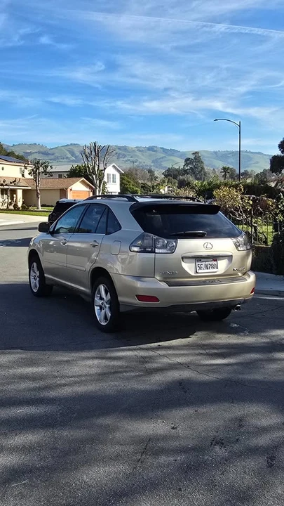 2004 Lexus RX 2nd Gen - Image 3 of 9