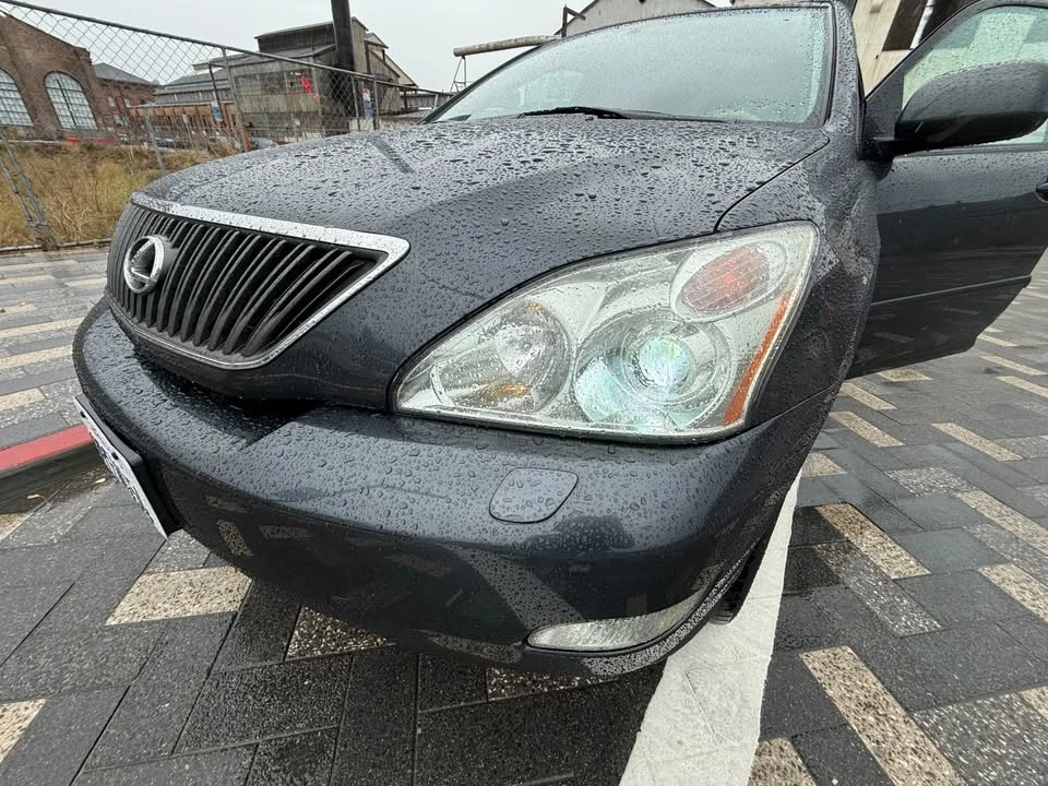 2004 Lexus RX 2nd Gen - Image 15 of 17