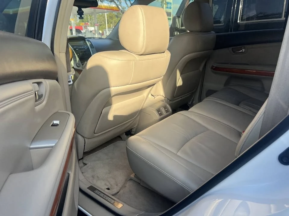 2004 Lexus RX 2nd Gen - Image 6 of 7