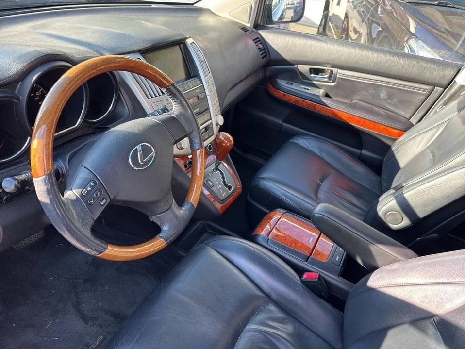2004 Lexus RX 2nd Gen - Image 8 of 8