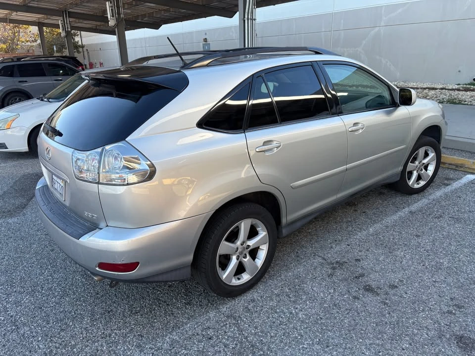 2004 Lexus RX 2nd Gen - Image 3 of 14