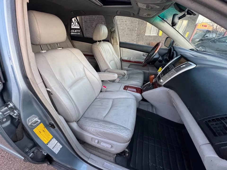 2004 Lexus RX 2nd Gen - Image 14 of 15