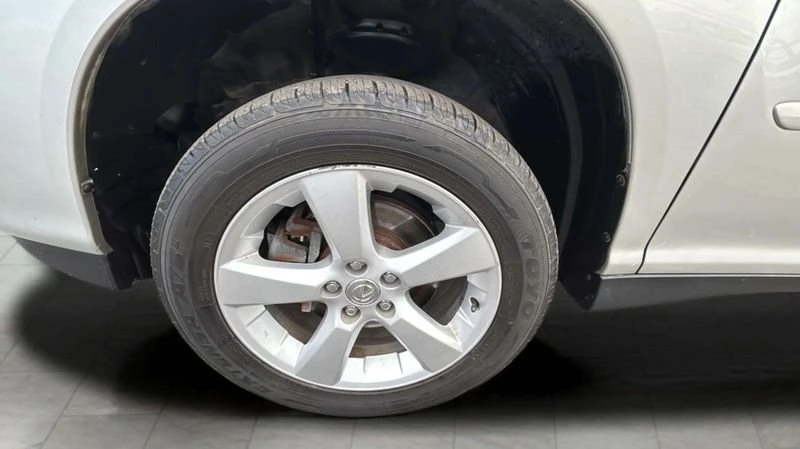2004 Lexus RX 2nd Gen - Image 15 of 15