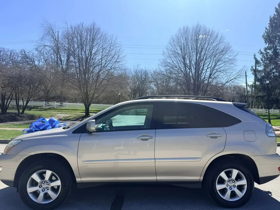 2004 Lexus RX 2nd Gen - Image 4 of 20
