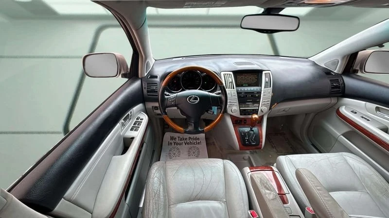 2004 Lexus RX 2nd Gen - Image 7 of 15