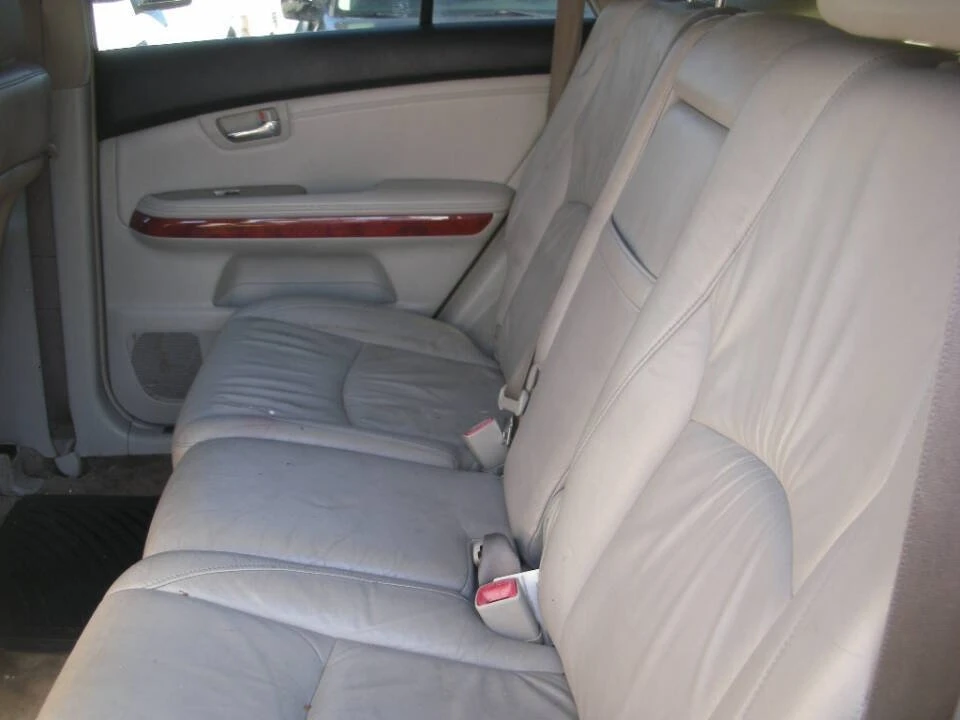 2004 Lexus RX 2nd Gen - Image 6 of 7