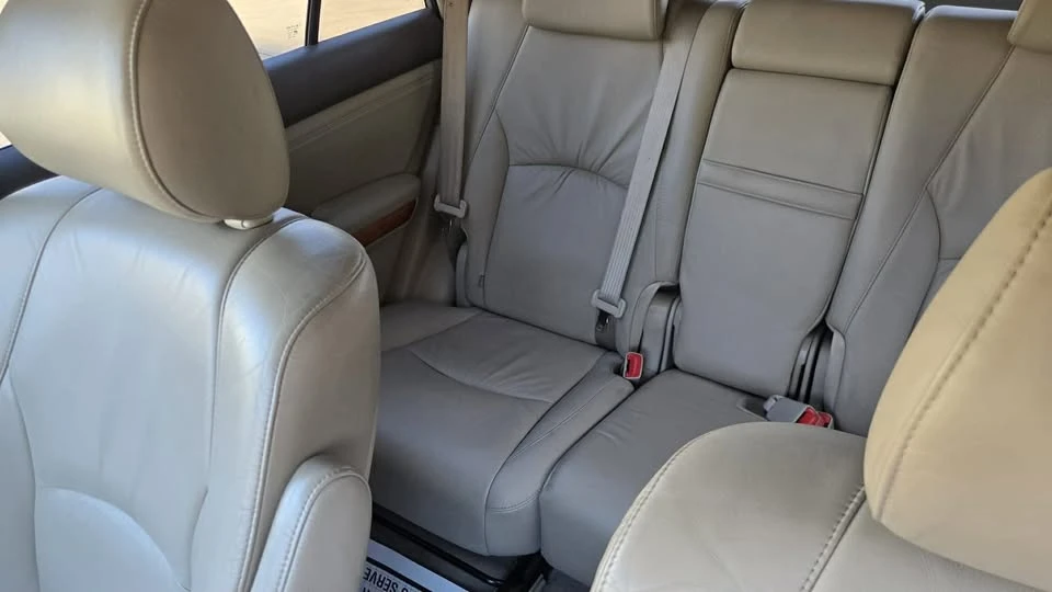2004 Lexus RX 2nd Gen - Image 12 of 14