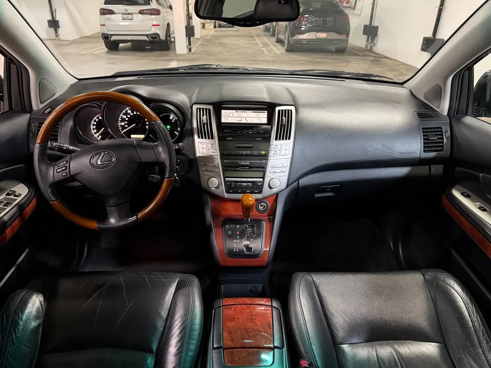 2004 Lexus RX 2nd Gen - Image 9 of 20