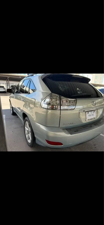 2004 Lexus RX 2nd Gen - Image 3 of 7