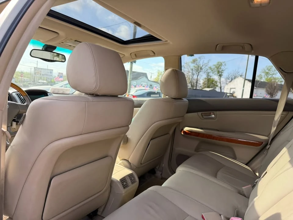 2004 Lexus RX 2nd Gen - Image 14 of 20