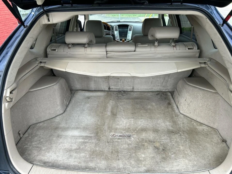 2004 Lexus RX 2nd Gen - Image 10 of 18