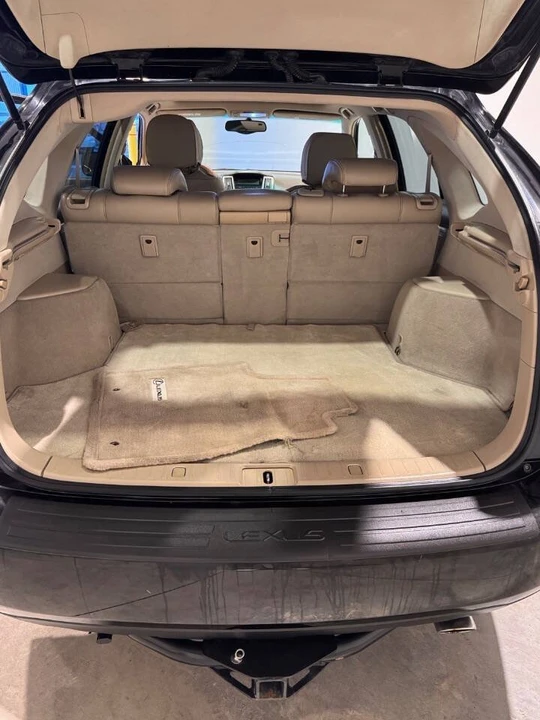 2004 Lexus RX 2nd Gen - Image 15 of 19