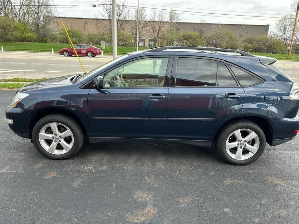 2004 Lexus RX 2nd Gen - Image 5 of 18