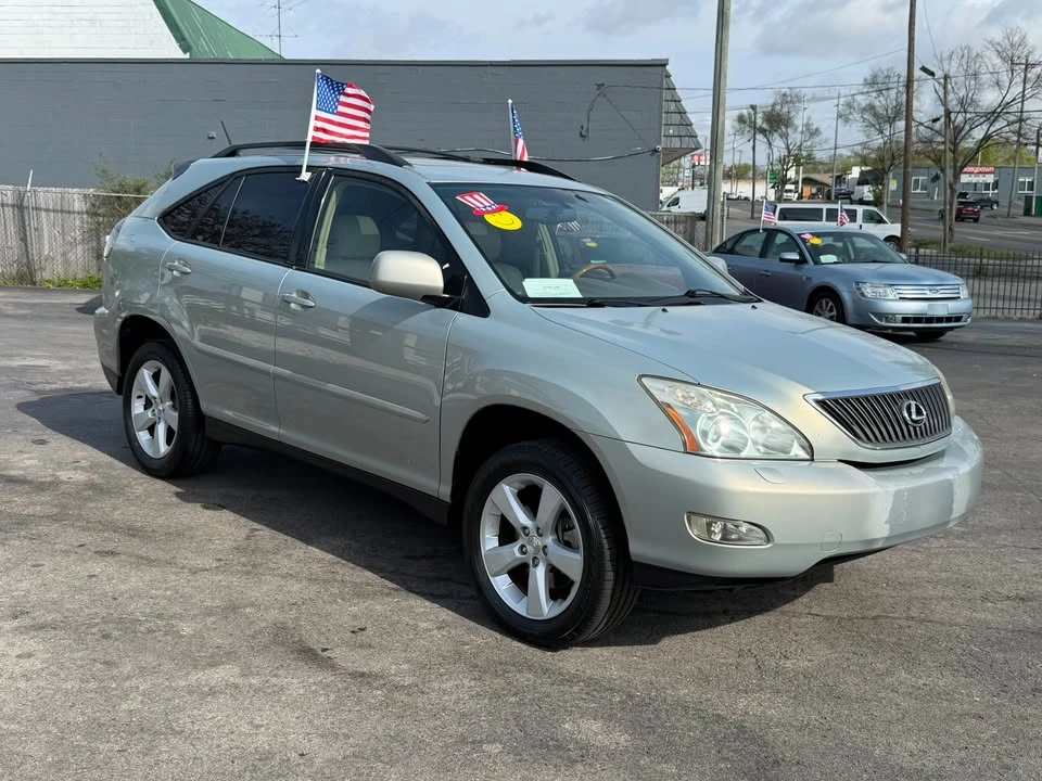 2004 Lexus RX 2nd Gen - Image 13 of 20